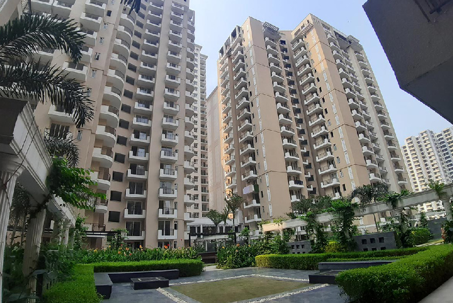 Royal Court Greater Noida West